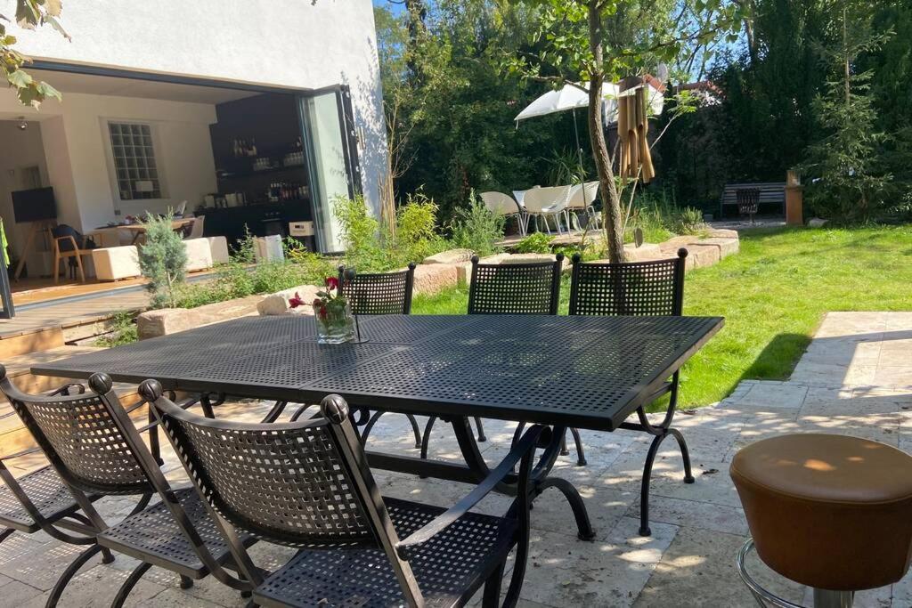 Entspannt In Nuernberg - Das Einhoernchen Exteriér fotografie