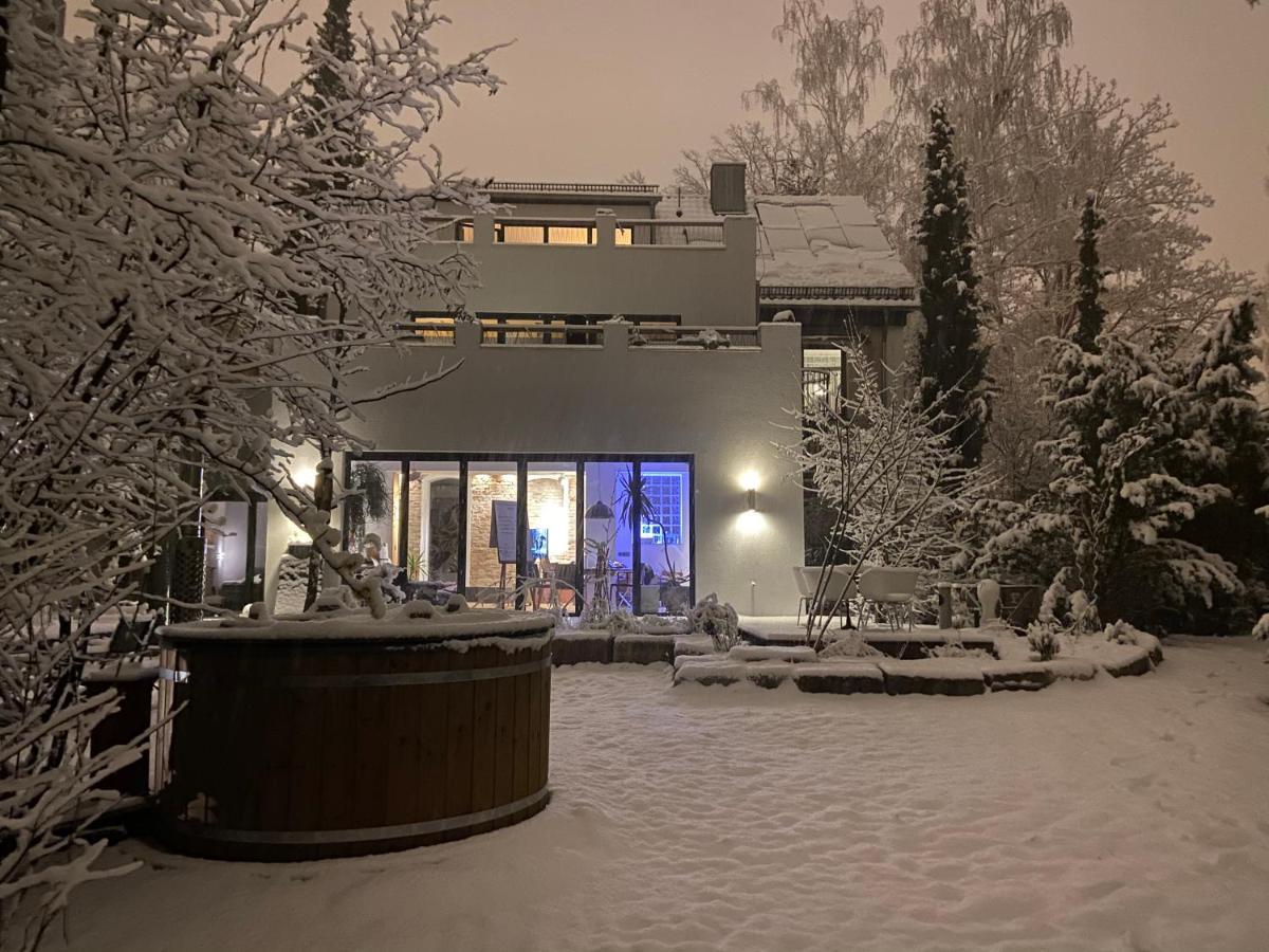 Entspannt In Nuernberg - Das Einhoernchen Exteriér fotografie
